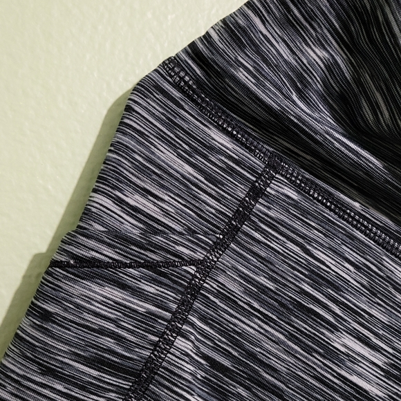 Calvin Klein performance leggings - Picture 3 of 5